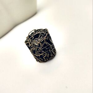 Gothic wire charm or pendant for necklace‎